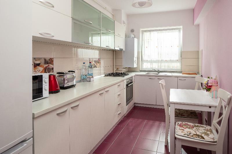 Brasov Holiday Apartments - Magenta Екстериор снимка