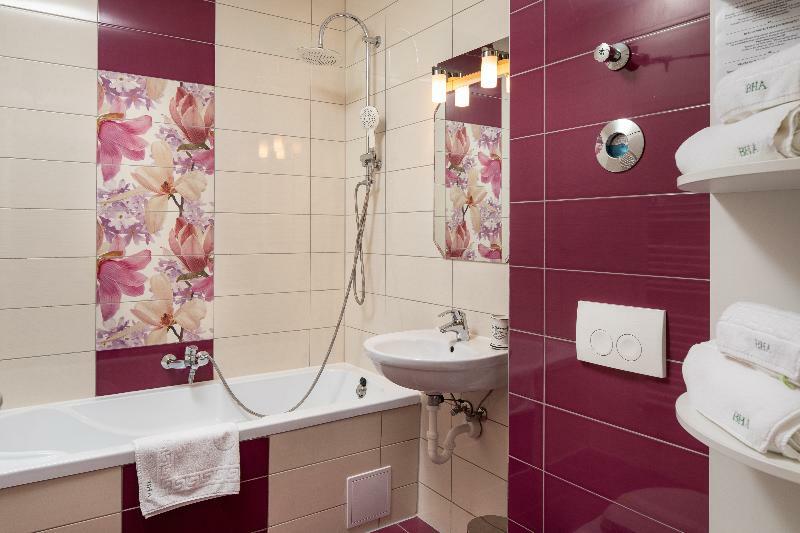 Brasov Holiday Apartments - Magenta Екстериор снимка